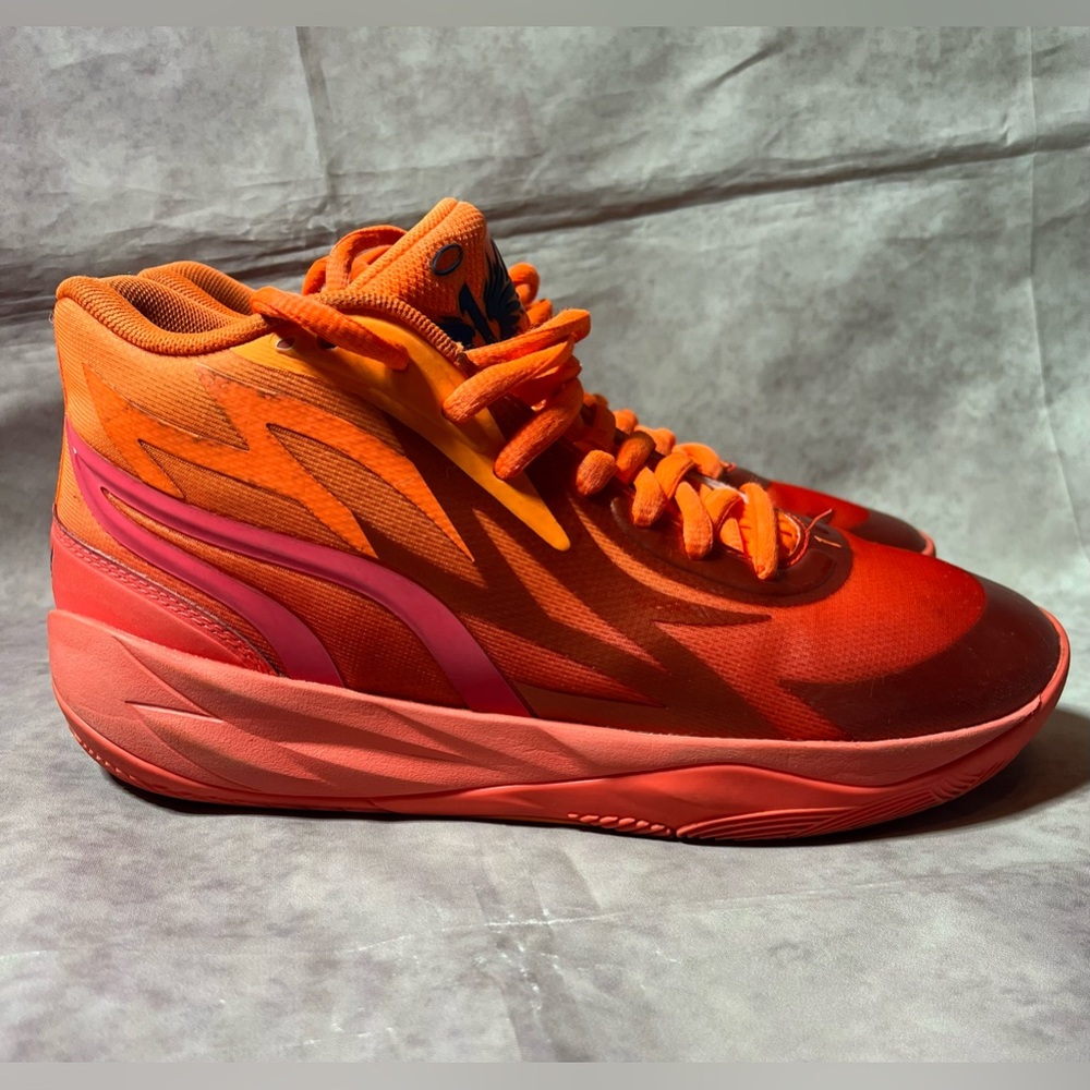 Puma Lamelo Ball MB.02 Supernova Basketball Shoes Mens Sz 7 Orange Hornets NBA